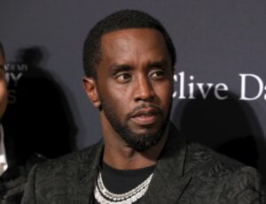 Vídeos: sancionan al rapero estadounidense Sean ‘P. Diddy’ Combs por su estilo de vida “VIP” dentro de la cárcel y retrasan su salida de prisión
