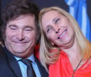 Vídeos: se complica la trama de Javier Milei y su hermana Karina Milei en la cripto estafa en dónde estafaron a cientos de personas en el caso $Libra