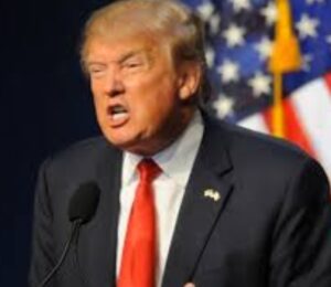 Vídeos, ¿Donald, estás amenazando de muerte sino hacen lo que tú quieres? Trump dice que el próximo líder de Irán “no durará mucho” si no consigue su aprobación