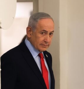 Vídeo: Benjamin Netanyahu evitó responder y corta abruptamente una rueda de prensa cuando le preguntan si Israel puede continuar la guerra contra Irán sin el apoyo de EE.UU.