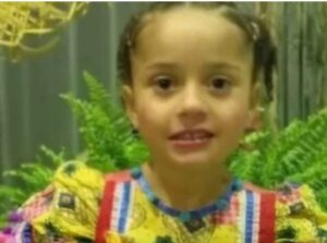 Niña de apenas 6 años de edad muere por un disparo de su hermano en la cabeza