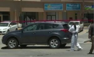 Vídeo: hallan un cadáver en estado de descomposición en el maletero de un automóvil frente al estadio en donde entrena la selección de Irán en Tijuana, México
