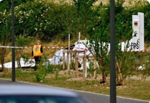 Se estrella una avioneta en Francia y mueren las 11 personas que iban a bordo, el piloto, instructores y paracaidistas