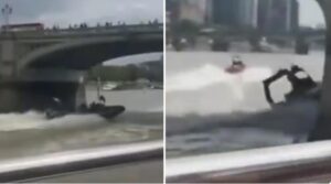 Vídeo impactante: Una lancha policial choca a gran velocidad contra el muro de un puente y deja con heridas graves a 4 policías que iban a bordo
