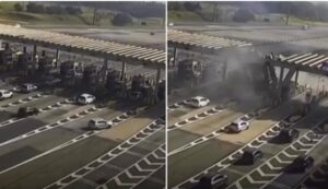 Vídeo sensible: un automovilista choca contra un peaje a máxima velocidad con trágico final