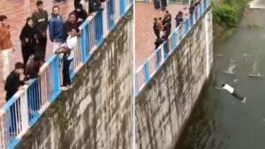 Vídeo sensible: un joven intentó grabar un vídeo para sus redes sociales lanzándose desde 9 metros de altura a un embalse de agua y aterriza en una zona poco profunda fracturándole las piernas