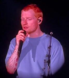 Vídeos: el cantante británico Ed Sheeran rompe su silencio, pide perdón por la exclusión del rapero Macklemore de su gira en Estados Unidos y ve “injustificable” la situación en Gaza