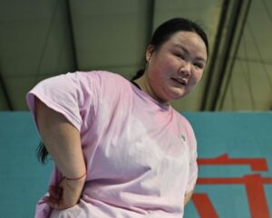 Vídeos: las “prisiones para gordos” se popularizan en China como programas para perder peso