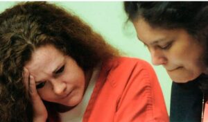 Vídeos: suspenden en el último minuto la ejecución de Christa Gail Pike, la primera mujer condenada a muerte en Tennessee, Estados Unidos, en más de 2 siglos