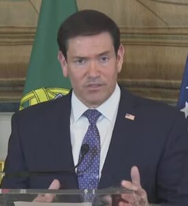 vídeo, “miente cómo respira”: el cínico, mentiroso y cocainomano Marco Rubio, Secretario de Estado de EE.UU. dice que “Estados Unidos nunca violaría la soberanía de ningún país”