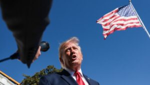 Vídeos, berrinche de un “niño malcriado de 80 años de edad”: Donald Trump ataca a Navanethem ‘Navi’ Pillay, ganadora del Premio Nobel de la Paz 2026