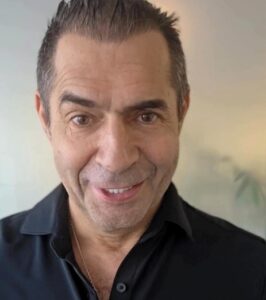 Vídeos: asesinan a tiros al “cirujano plástico de la realeza y las estrellas”, Alexander Aslani en su propia clínica en Marbella, España