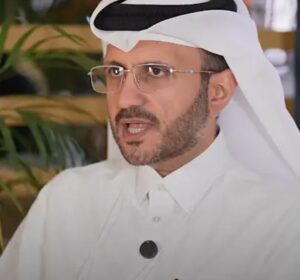 Vídeo, “podríamos estar ya en la Tercera Guerra Mundial si no se abordan las distintas crisis internacionales”: Majed Al Ansari, portavoz de la Cancillería de Catar