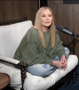 Vídeos: la actriz Christina Applegate reveló que fue diagnosticada erróneamente con esclerosis múltiple y que por ese mal diagnóstico “perdió su trabajo, perdió todo”